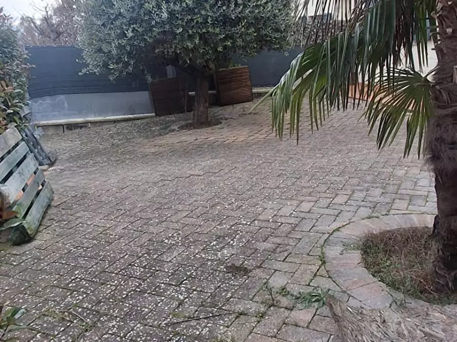 Immagine 33 di Villetta a schiera in vendita  a Castel San Niccolò