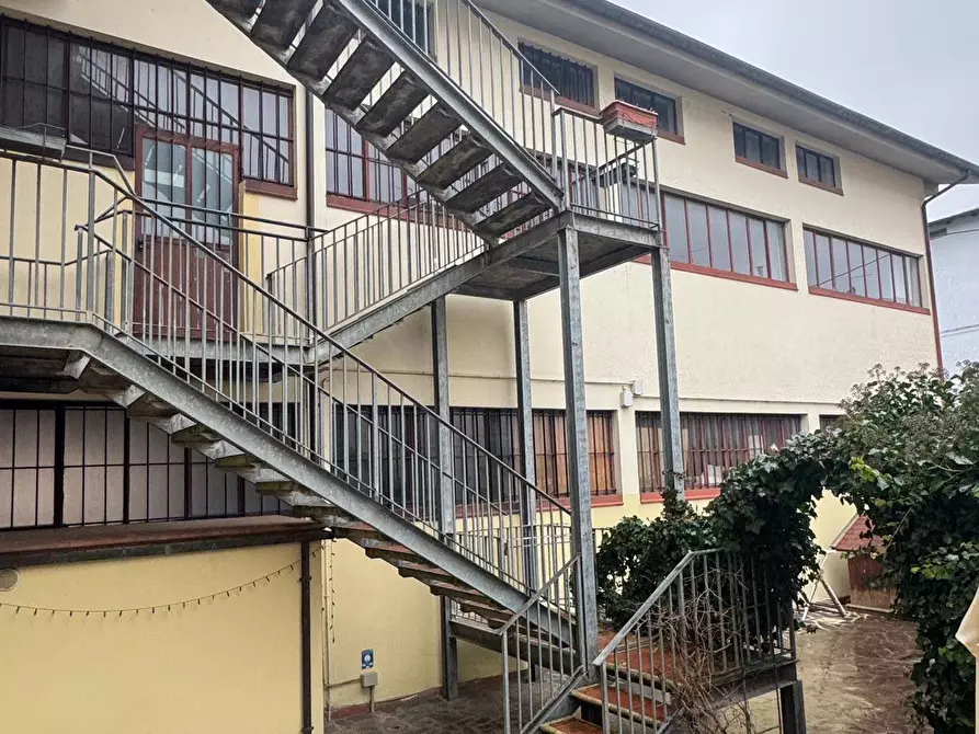 Immagine 16 di Laboratorio in affitto  in Via Casa Silli a Bibbiena