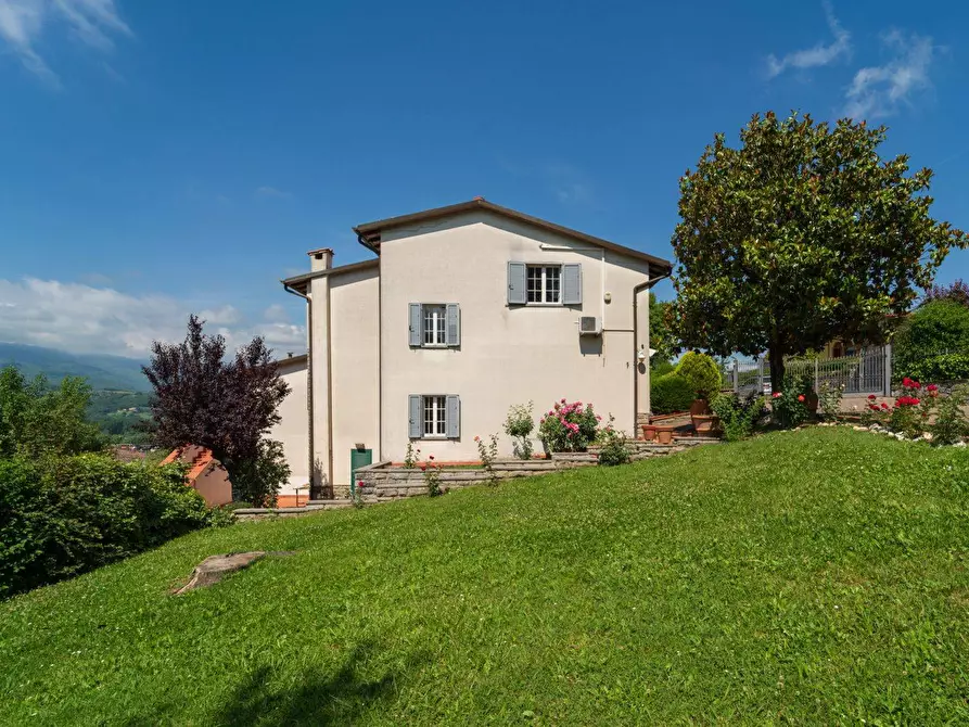 Immagine 20 di Villa in vendita  a Bibbiena