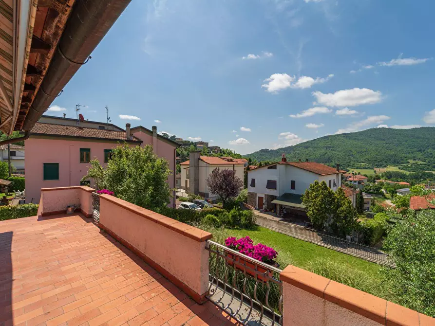 Immagine 22 di Villa in vendita  a Bibbiena