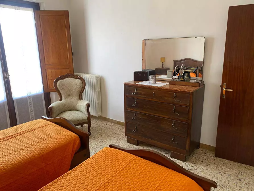 Immagine 6 di Casa semindipendente in vendita  in LOC TERROSSOLA 45 a Bibbiena