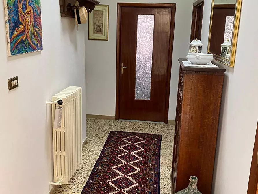 Immagine 8 di Casa semindipendente in vendita  in LOC TERROSSOLA 45 a Bibbiena