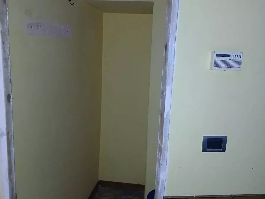 Immagine 7 di Locale commerciale in vendita  in VIA GUIDI 3 a Bibbiena