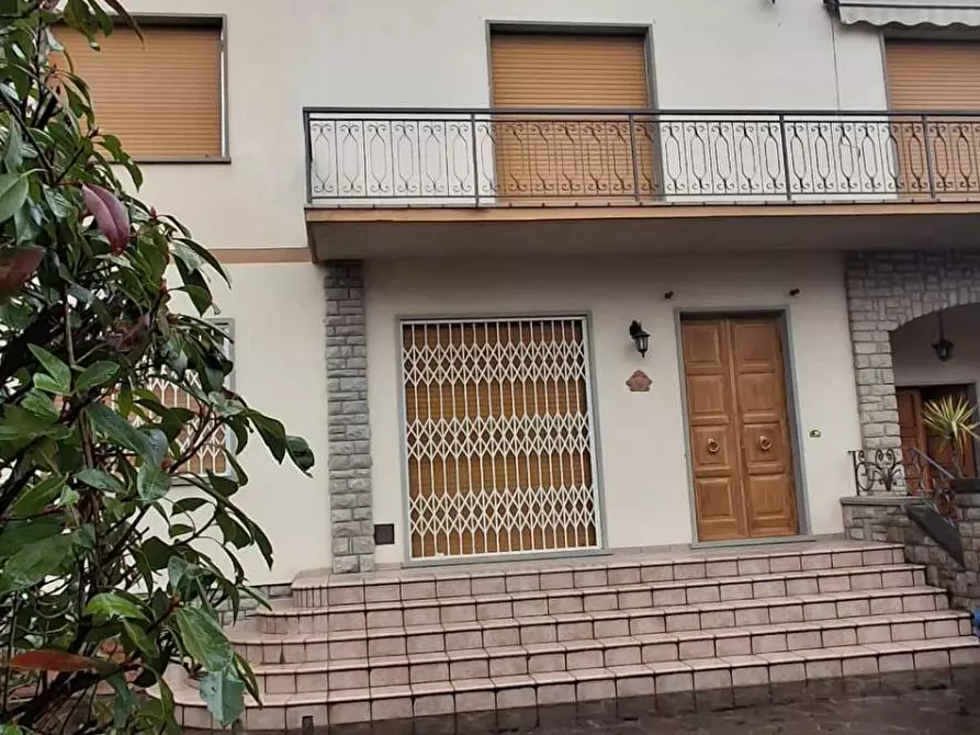 Immagine 1 di Casa semindipendente in vendita  in VIA NAZIONALE 21 a Bibbiena