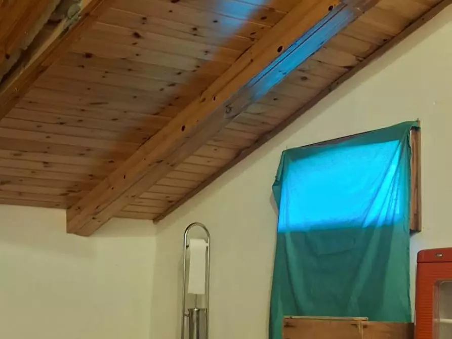 Immagine 21 di Casa semindipendente in vendita  in LOC. LE LASTRE 152 a Castel San Niccolò