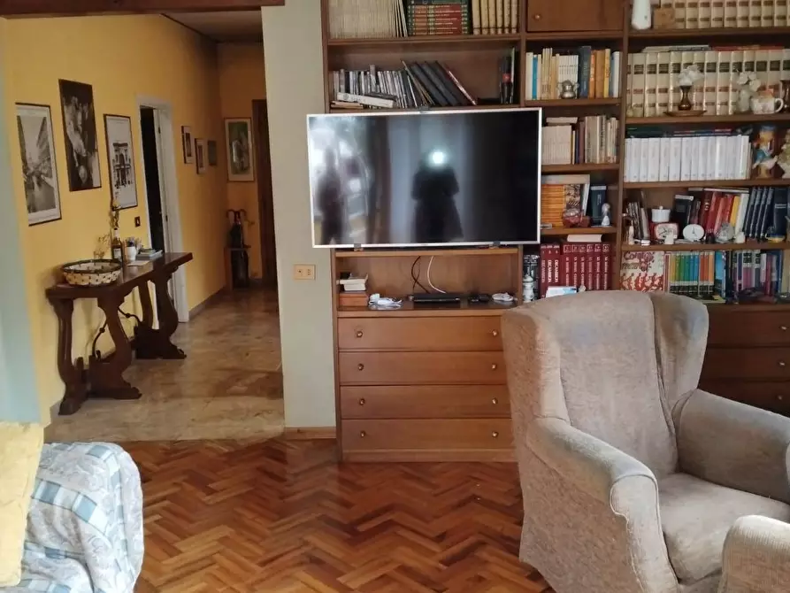 Immagine 12 di Appartamento in vendita  in VIA MAZZINI 25 a Bibbiena