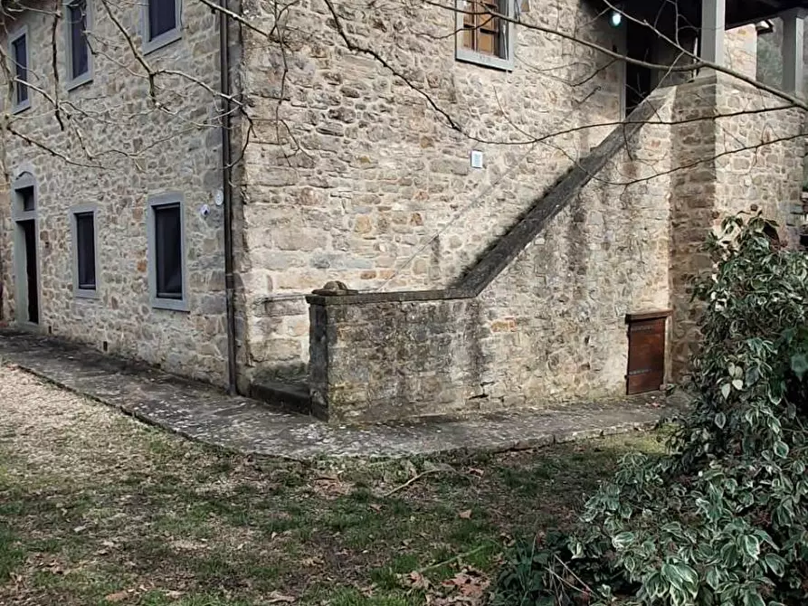 Immagine 5 di Villa in vendita  in VIA CASTELLO 33 a Capolona