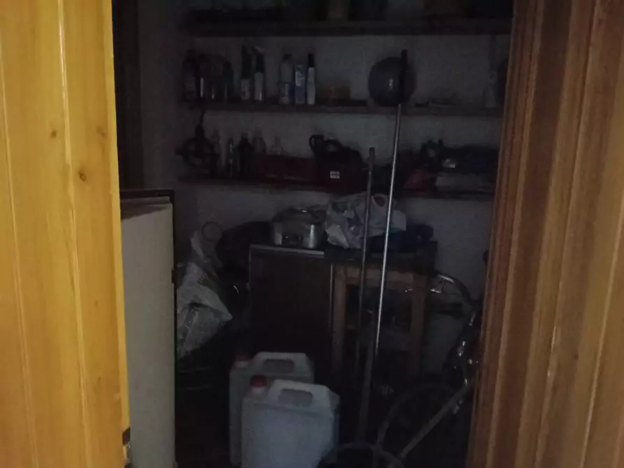Immagine 7 di Villa in vendita  in LOC IL PESCO a Bibbiena