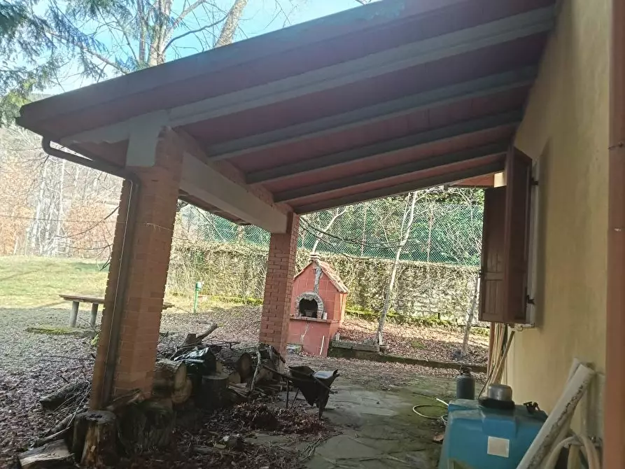 Immagine 21 di Villa in vendita  in LOC IL PESCO a Bibbiena