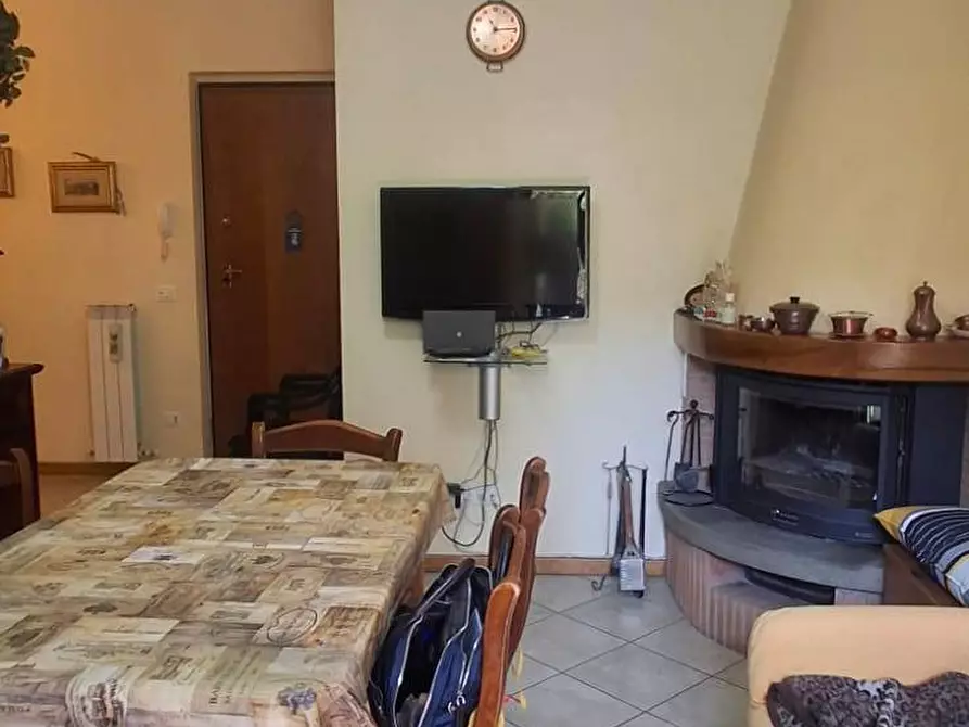 Immagine 11 di Appartamento in vendita  in Via Uffenheim 5 a Pratovecchio Stia