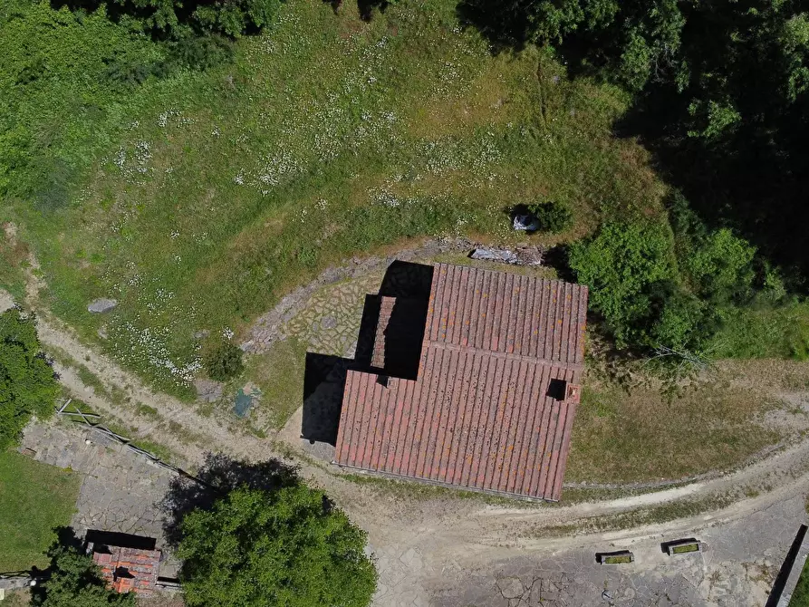 Immagine 4 di Casa indipendente in vendita  in LOCALITA CASPRIANO SNC a Londa