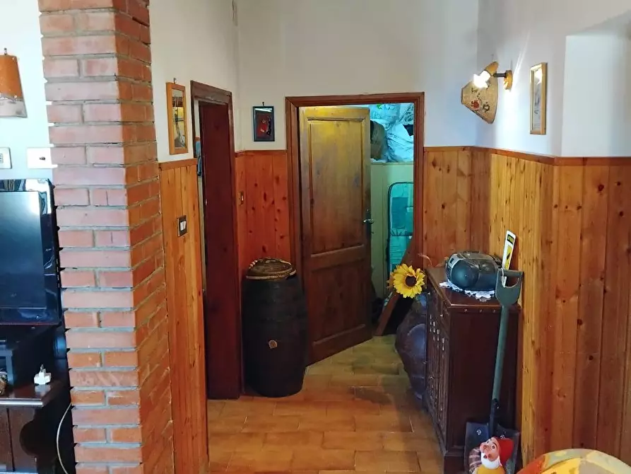 Immagine 4 di Appartamento in vendita  in VIA DELLA ROCCA 2 a Capolona