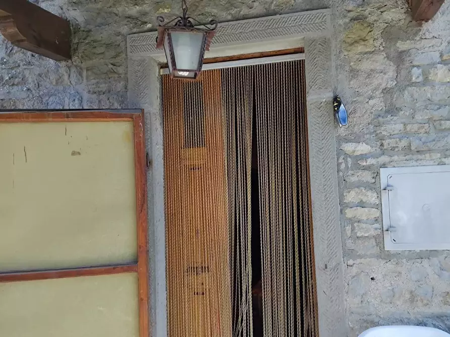 Immagine 3 di Appartamento in vendita  in VIA DELLA ROCCA 2 a Capolona