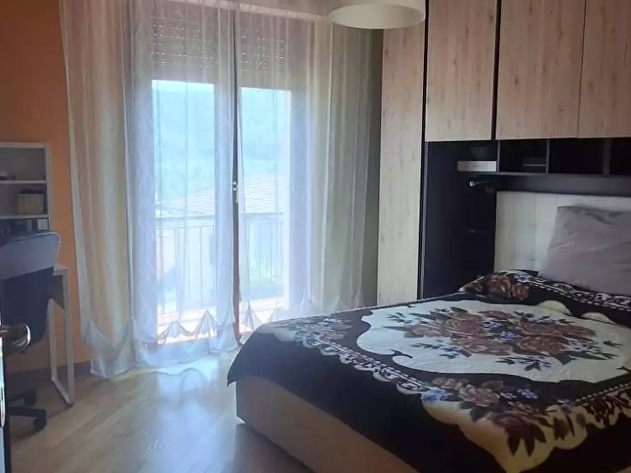 Immagine 4 di Appartamento in vendita  in VIA FONTEFARNETA 28 a Capolona