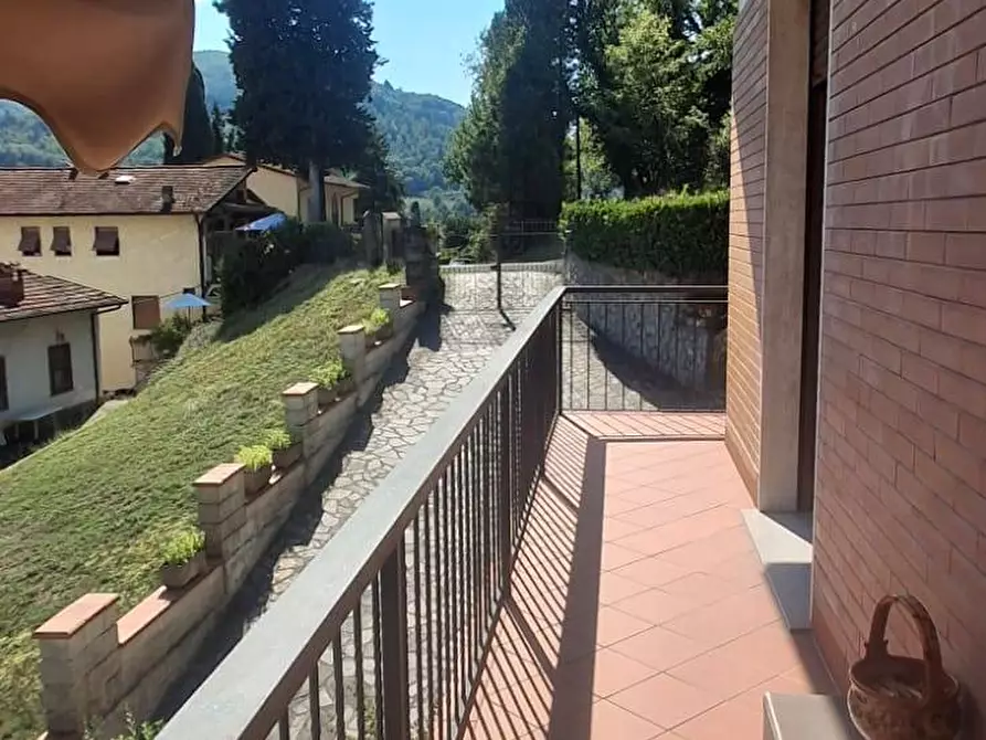 Immagine 9 di Appartamento in vendita  in VIA FONTEFARNETA 28 a Capolona