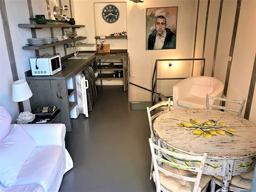 Immagine 15 di Casa indipendente in vendita  in Via Ruggero Settimo a Siracusa