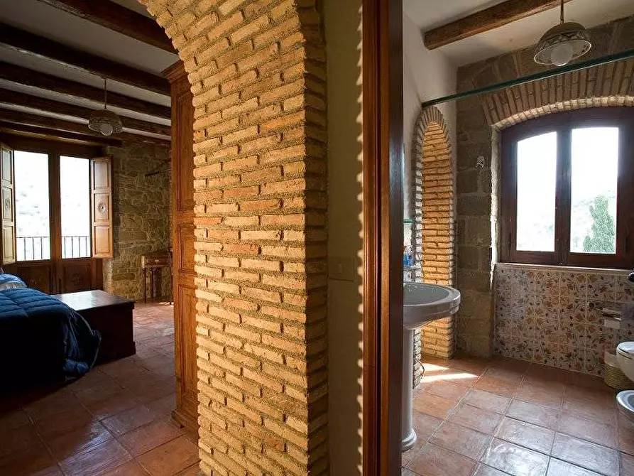 Immagine 16 di Rustico / casale in vendita  in Reitano sncn a Acquedolci