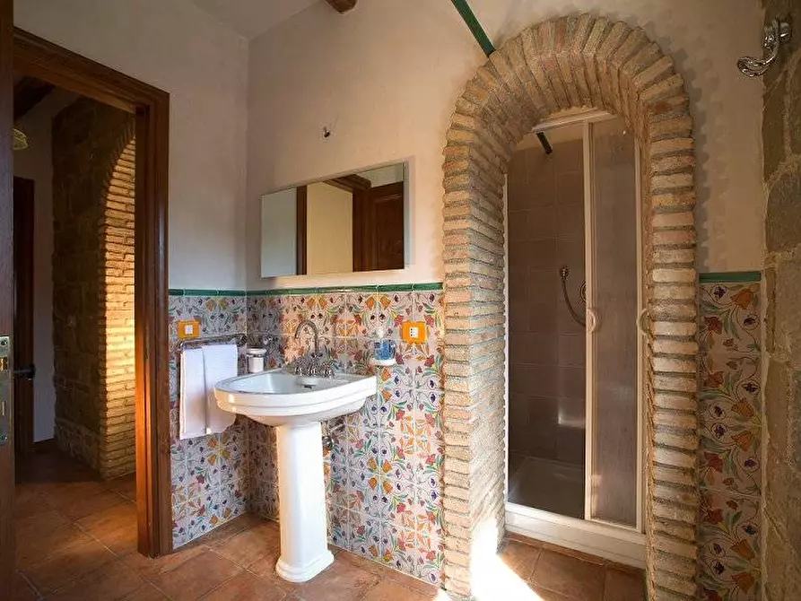 Immagine 17 di Rustico / casale in vendita  in Reitano sncn a Acquedolci