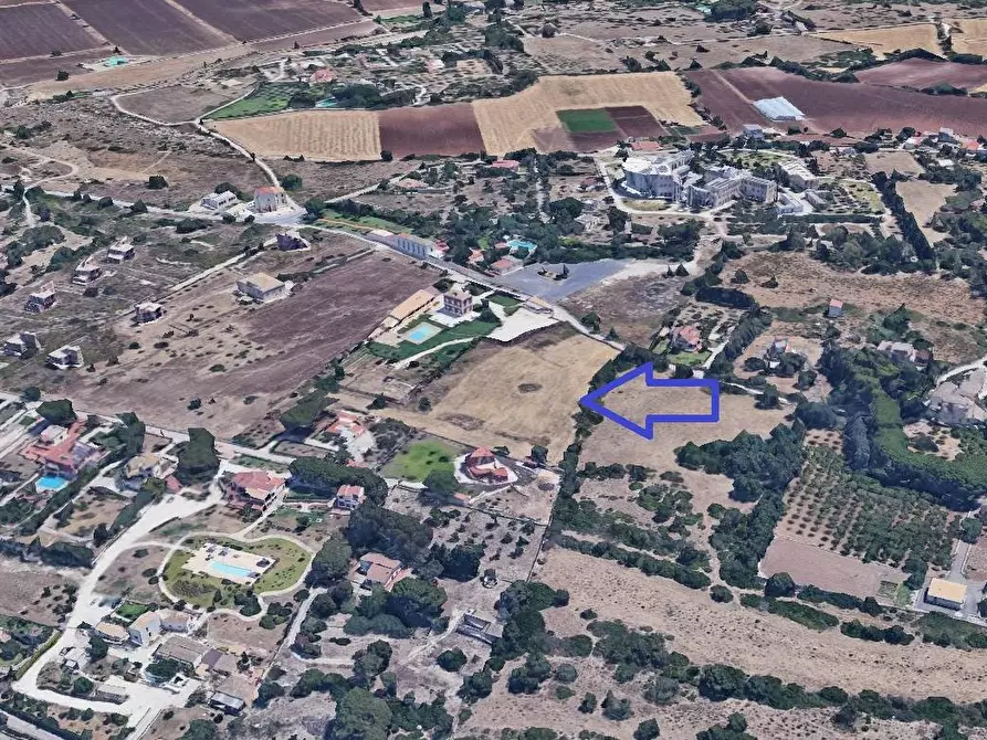 Immagine 3 di Terreno residenziale in vendita  in via isola snc a Siracusa