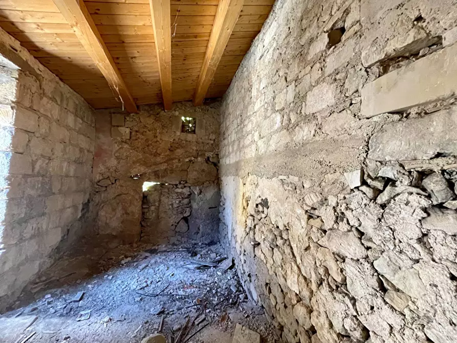 Immagine 9 di Casa indipendente in vendita  in Via Fiume Grande a Buccheri