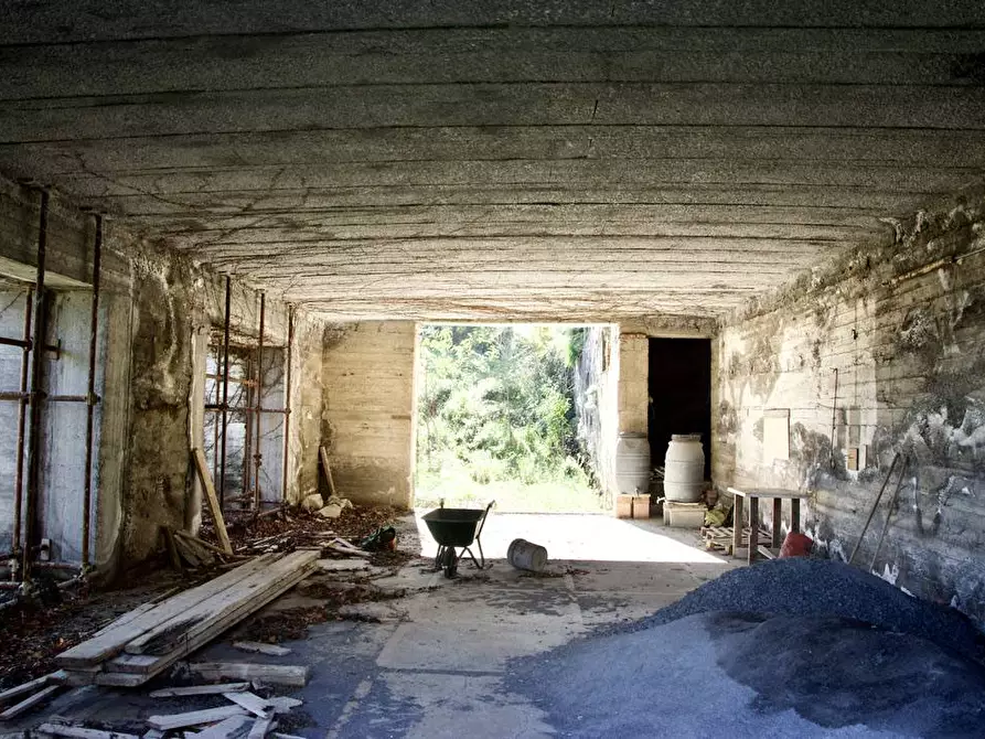 Immagine 12 di Terreno agricolo in vendita  in strada statale 114 snc a Acireale