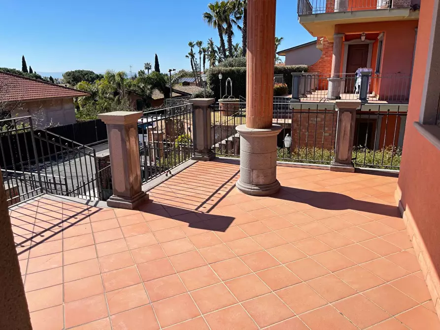 Immagine 19 di Villa in vendita  in Via piave snc a San Gregorio Di Catania