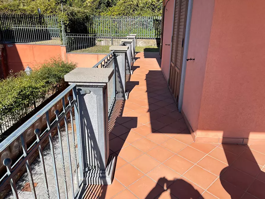 Immagine 26 di Villa in vendita  in Via piave snc a San Gregorio Di Catania