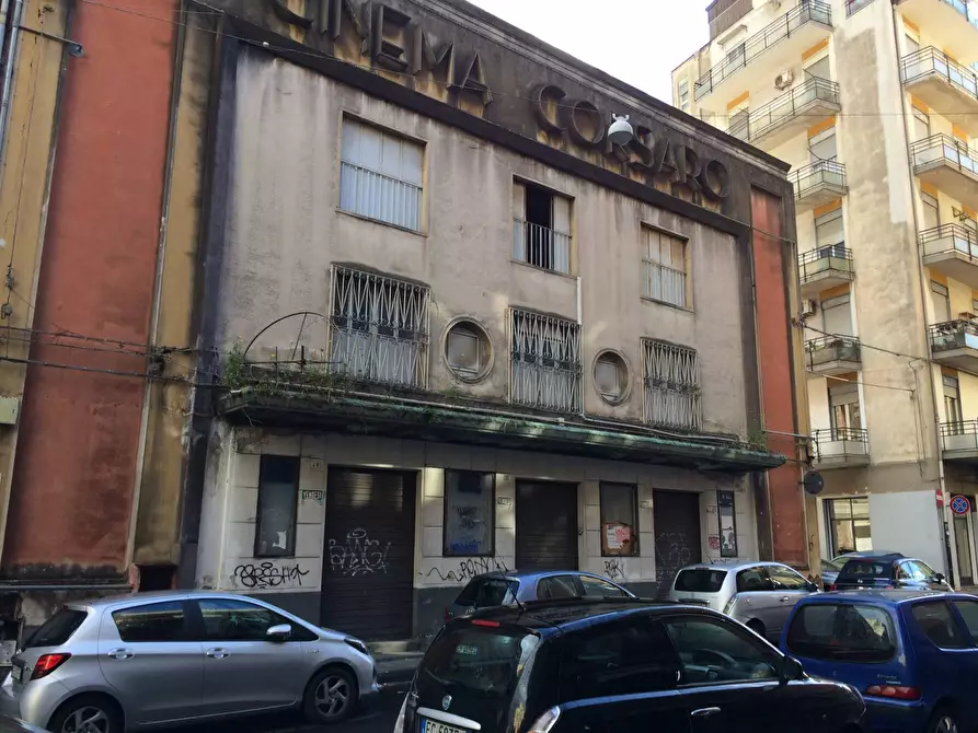 Immagine 8 di Attività commerciale in vendita  in Via San Nicolo' Al Borgo a Catania