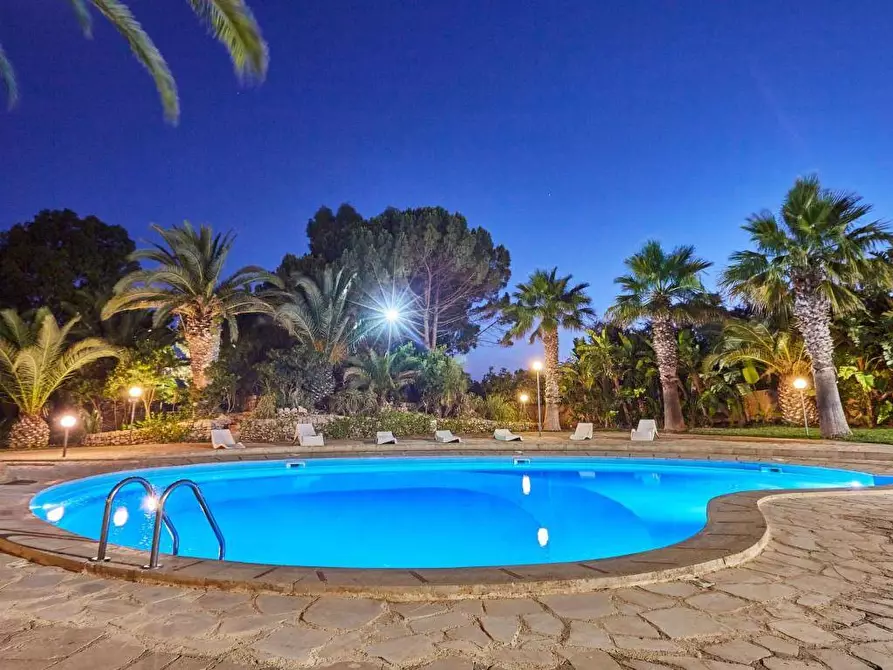 Immagine 14 di Villa in vendita  in Strada Provinciale 66 snc a Giarratana