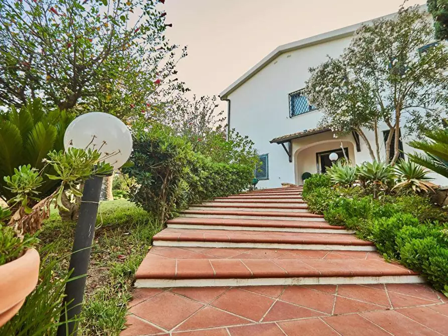 Immagine 35 di Villa in vendita  in Strada Provinciale 66 snc a Giarratana