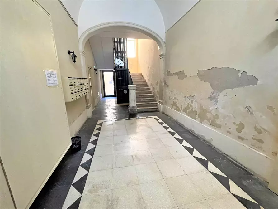 Immagine 2 di Appartamento in vendita  in via malta a Siracusa