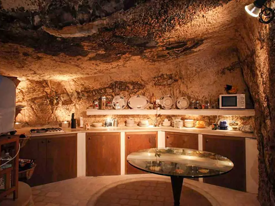 Immagine 4 di Casa indipendente in vendita  in via castelletti a Modica