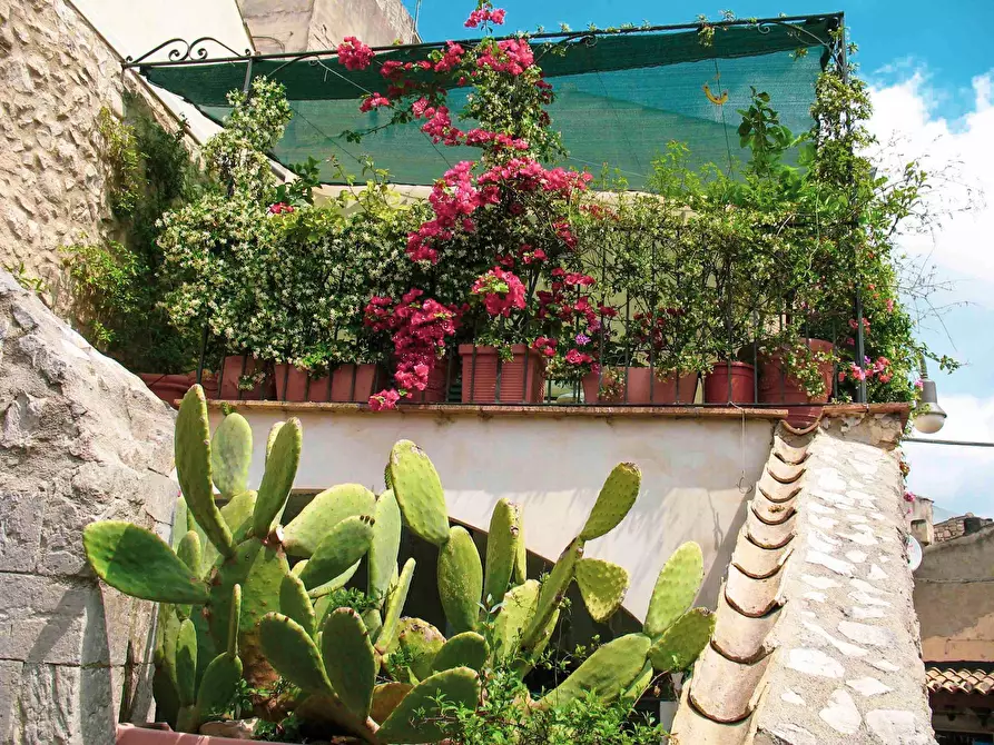 Immagine 26 di Casa indipendente in vendita  in via castelletti a Modica