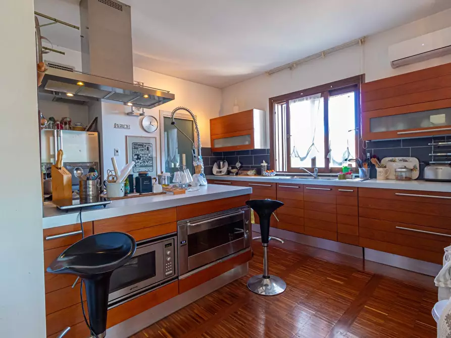 Immagine 17 di Attico in vendita  in Via Carlo Forlanini a Siracusa