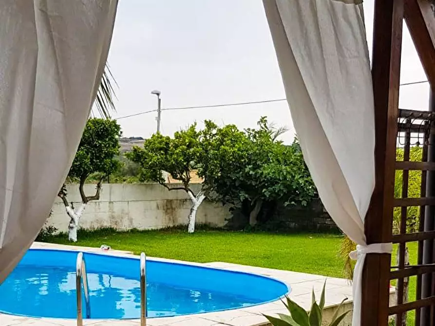 Immagine 18 di Villa in affitto  in Viale dei Fiori snc a Augusta