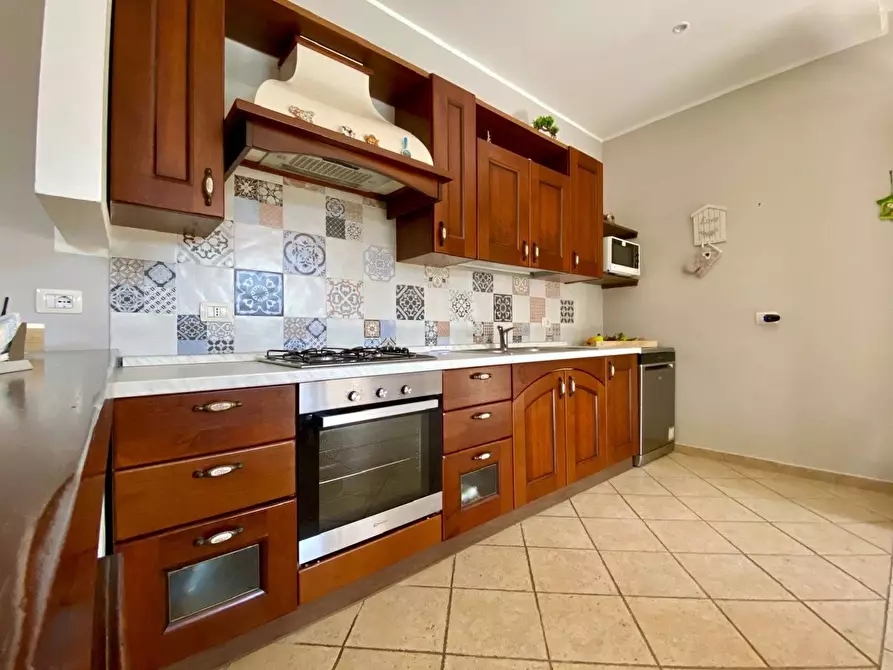 Immagine 8 di Villa in vendita  in via lago di lugano a Siracusa