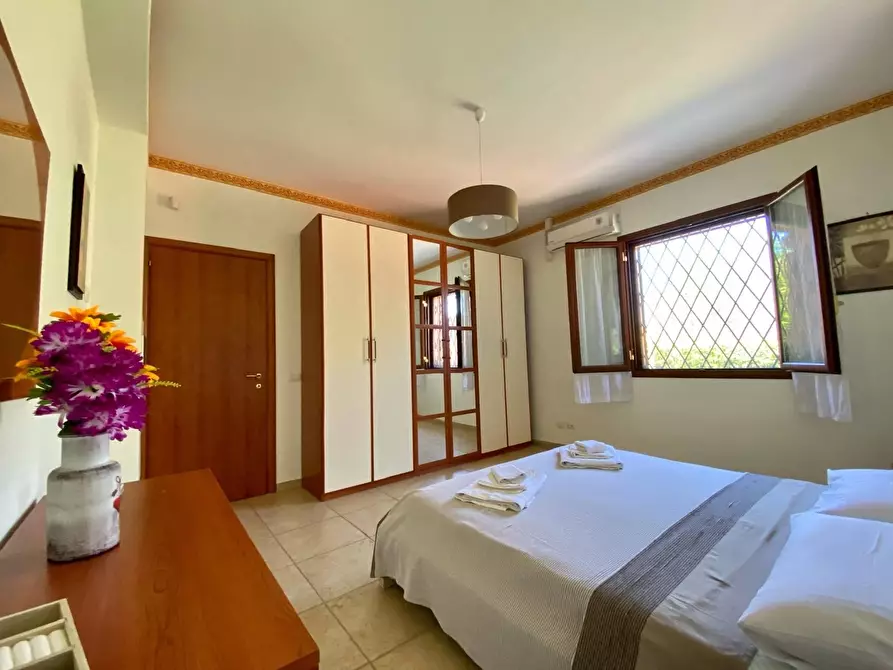 Immagine 9 di Villa in vendita  in via lago di lugano a Siracusa