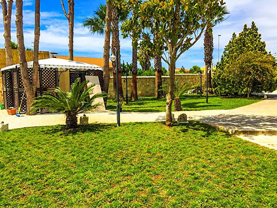 Immagine 30 di Villa in vendita  in strada provinciale 50 ispica a Ispica