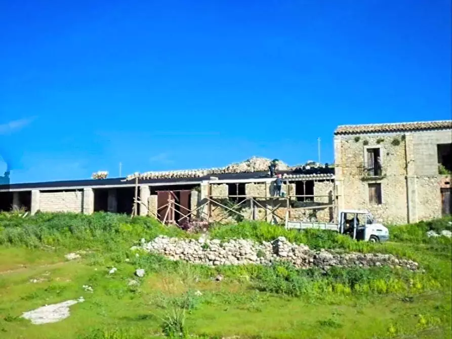 Immagine 8 di Rustico / casale in vendita  in contrada ursitto snc a Niscemi