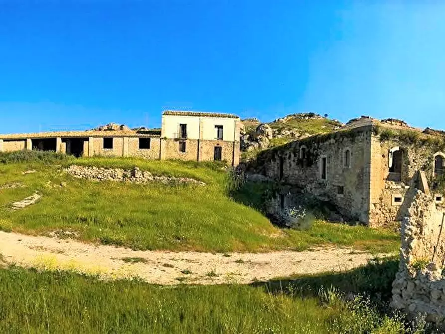 Immagine 2 di Rustico / casale in vendita  in contrada ursitto snc a Niscemi