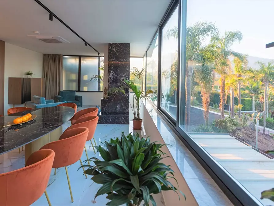 Immagine 12 di Villa in vendita  in strada provinciale a Milo