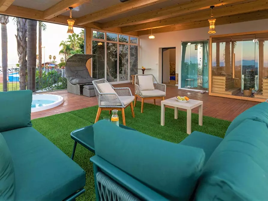 Immagine 17 di Villa in vendita  in strada provinciale a Milo