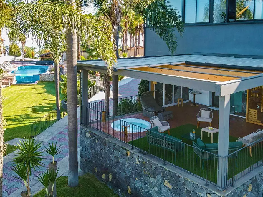 Immagine 26 di Villa in vendita  in strada provinciale a Milo