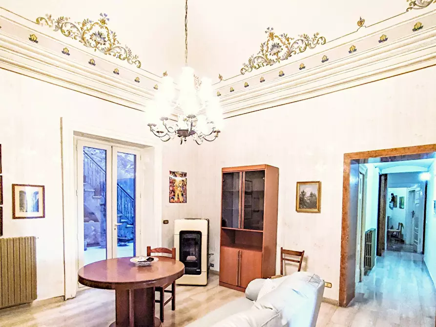 Immagine 38 di Villa in vendita  in Piazza Enrico Cimbali snc a Bronte