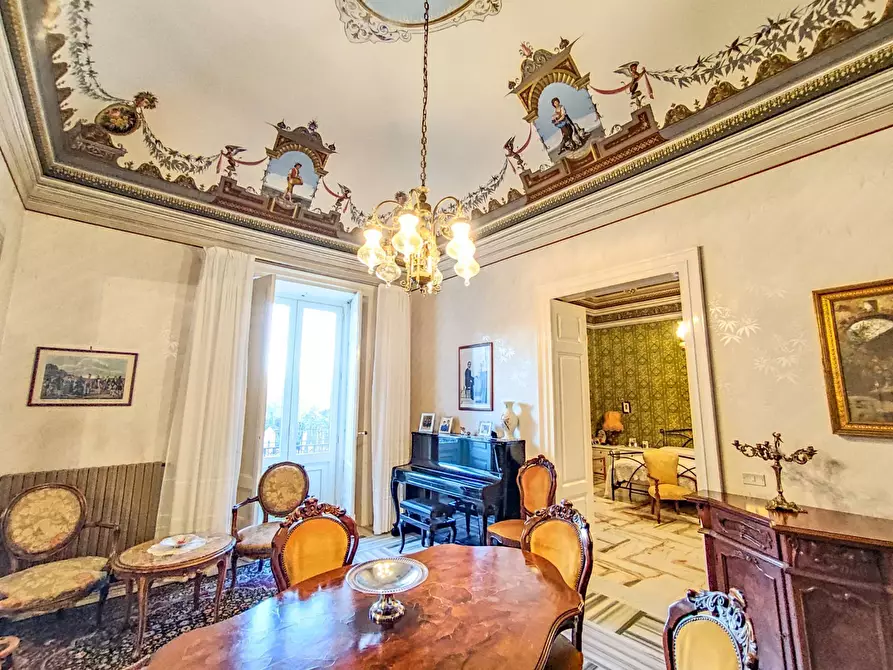 Immagine 14 di Villa in vendita  in Piazza Enrico Cimbali snc a Bronte