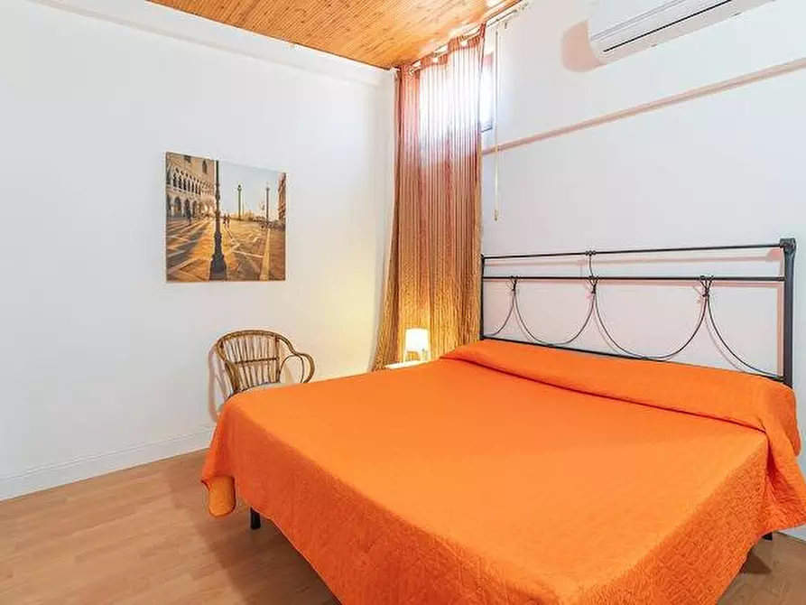 Immagine 26 di Villa in vendita  in traversa ognina a Siracusa