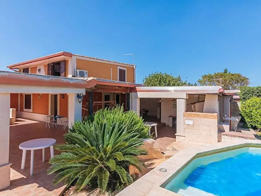 Immagine 3 di Villa in vendita  in traversa ognina a Siracusa