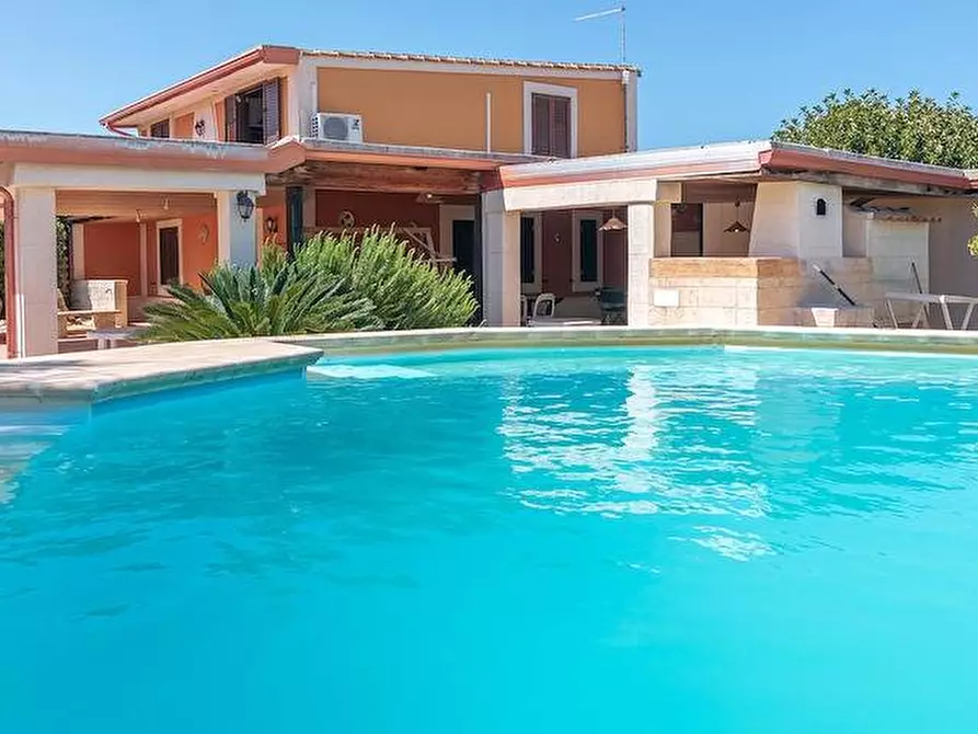 Immagine 37 di Villa in vendita  in traversa ognina a Siracusa