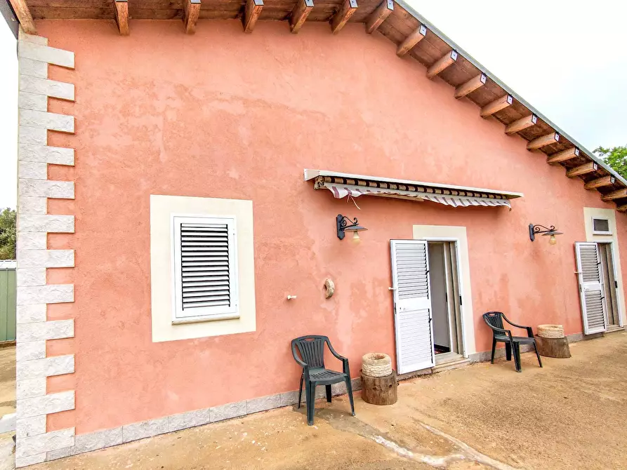 Immagine 36 di Villa in vendita  in Via villa Barco snc a Modica