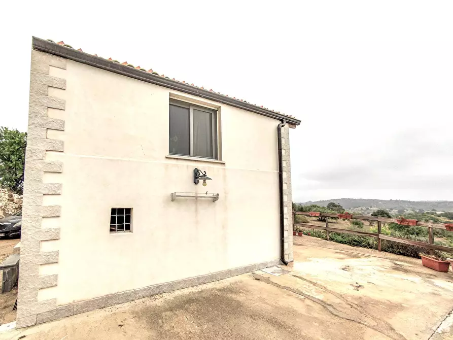 Immagine 38 di Villa in vendita  in Via villa Barco snc a Modica